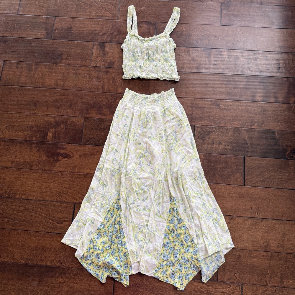 F21 Sz L Floral 2pc Set Maxi Skirt & Cropped Tank Smocked Cottagecore Green